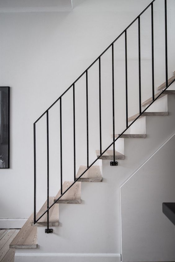 staircase project railing debate